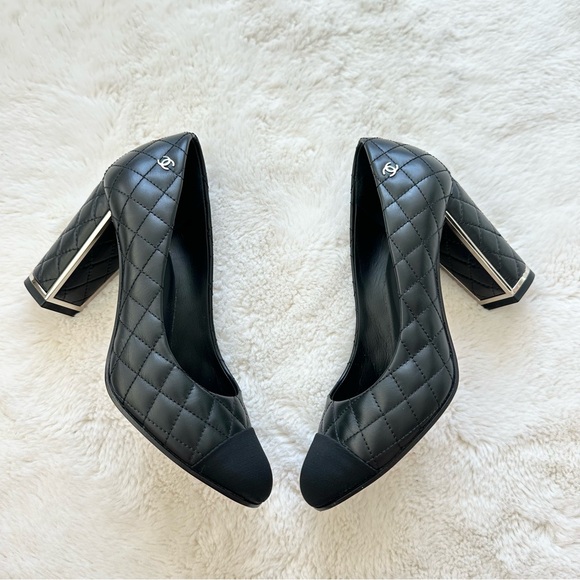 CHANEL women high heel shoes size 36 EU Authentic Retail 1450$ - Picture 1 of 10